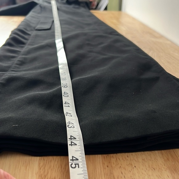 Gallery | long hood | black trench coat - Picture 8 of 16